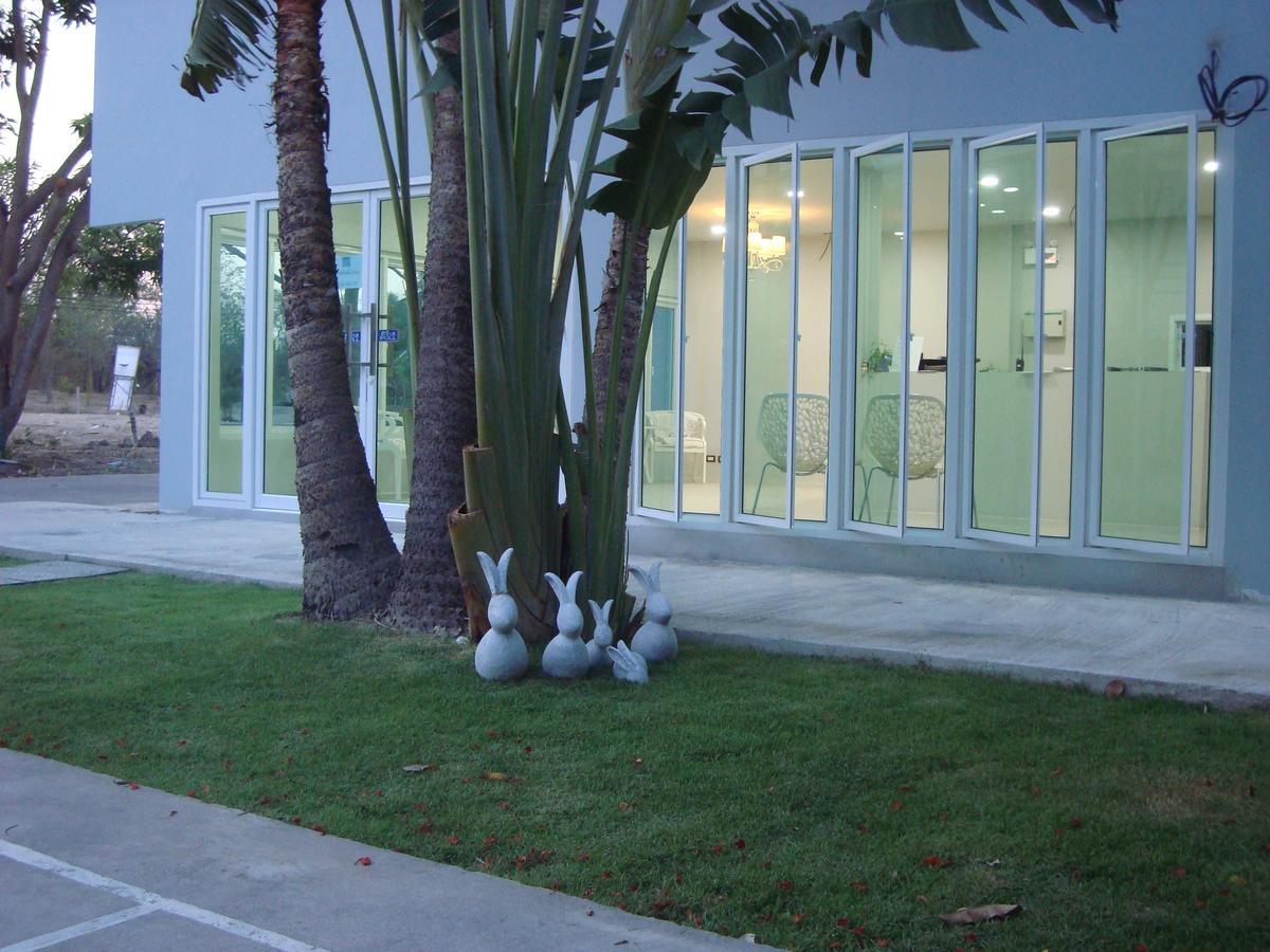 Addera Residence HHQ Exterior foto