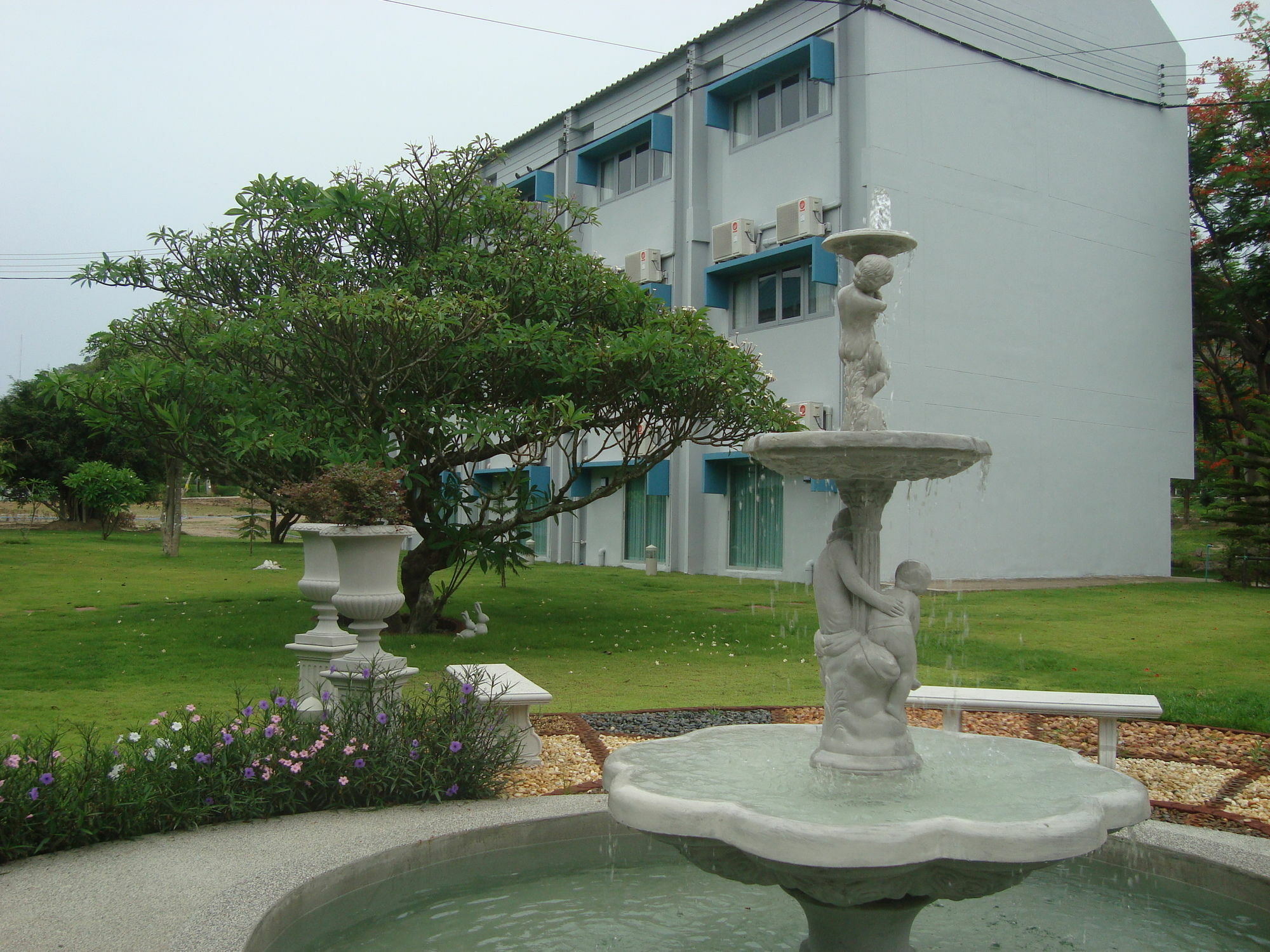Addera Residence HHQ Exterior foto
